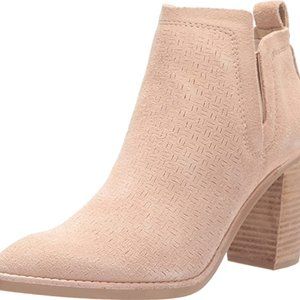 NIB Women's Sz 9.5 Ankle Boot (sand Dune color Dolce Vita Sirano)